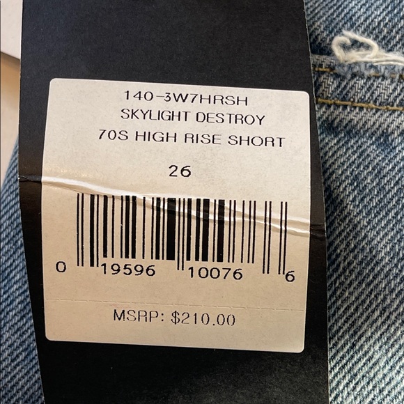 RE/DONE 70s High Rise Denim Shorts Skylight Destroy Light Wash Size 26 NWT - Picture 5 of 10